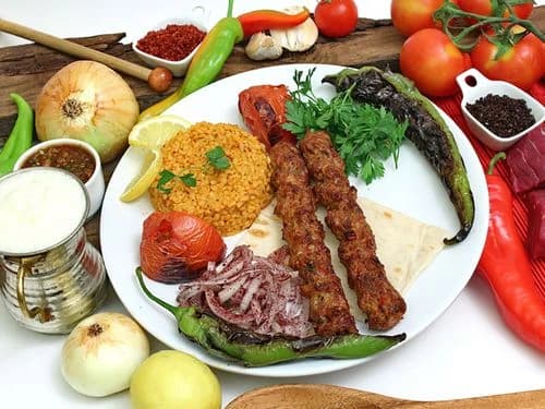 Adana Kebap — İsot Lahmacun
