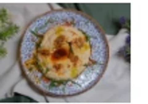 Lummi Restaurant — Halep Usulü Humus