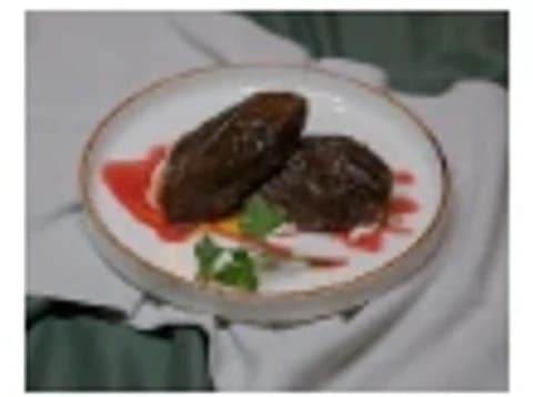 Lummi Restaurant — Ekşili Kuru Patlıcan Dolma