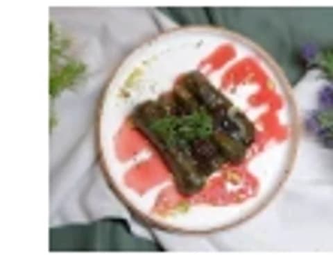 Lummi Restaurant — Vişneli Yaprak Sarma