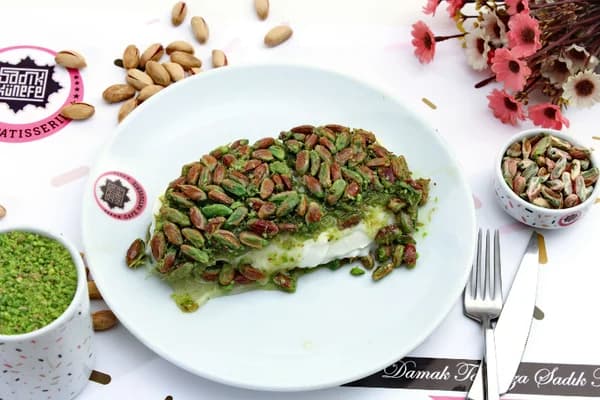 Sadık Künefe — Burger Künefe