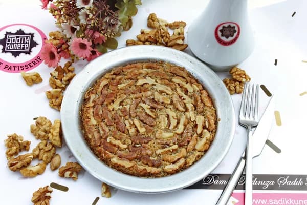 Sadık Künefe — Cevizzade Künefe