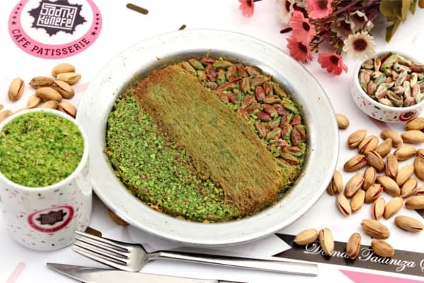 Sadık Künefe — Fıstık Karma Künefe