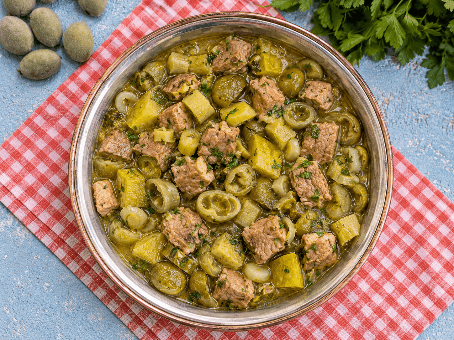 Firkiye (Çağla Yemeği): yeşil çağla bademli sulu yemek