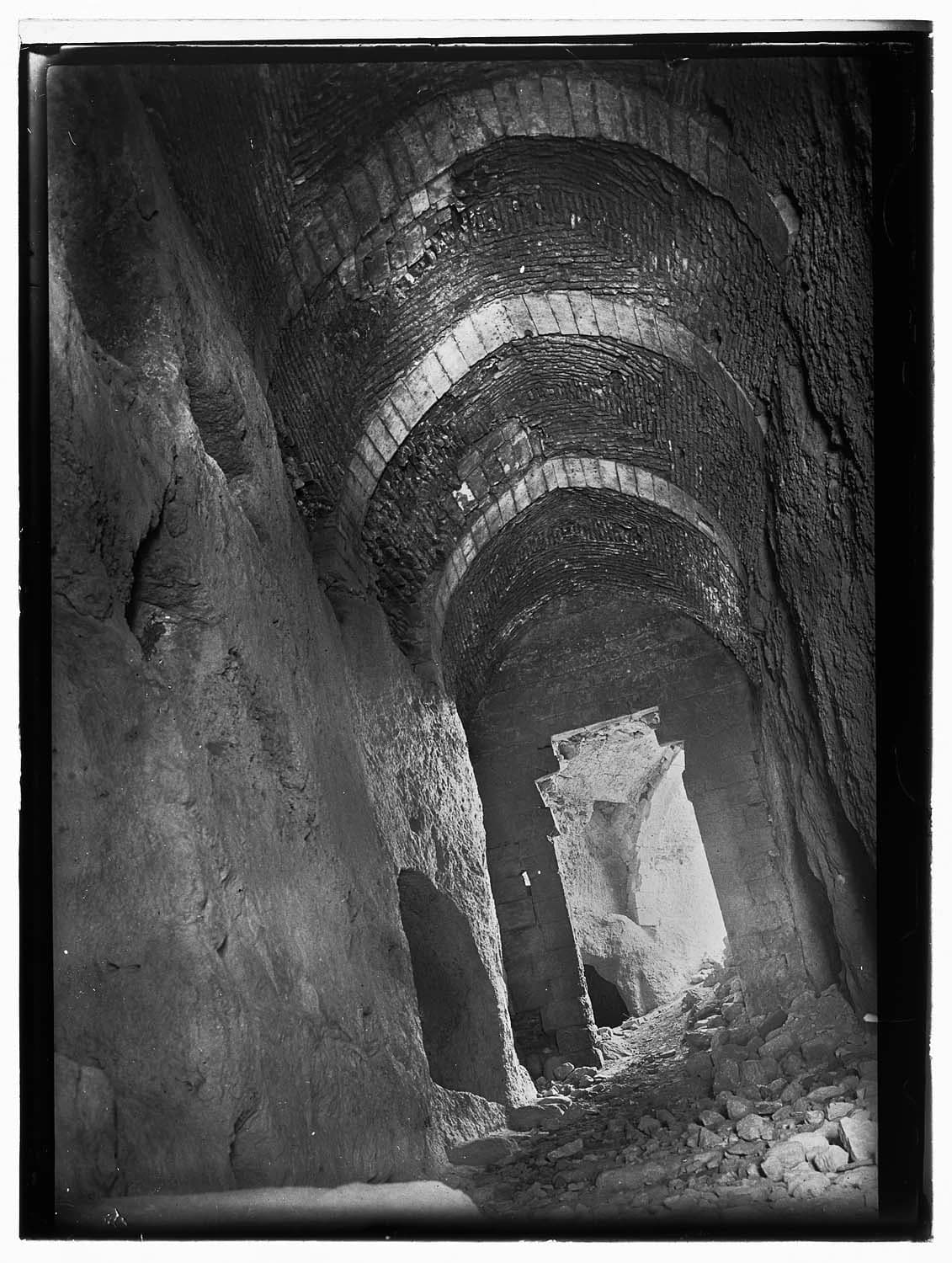 Mardin Kalesi — Girişin iç tonozu