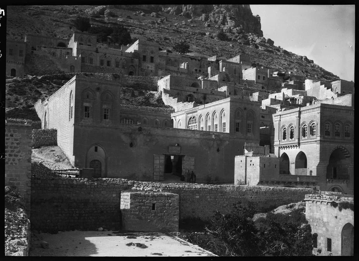 Mardin — Yeni tarihli bir evin dıştan görünümü