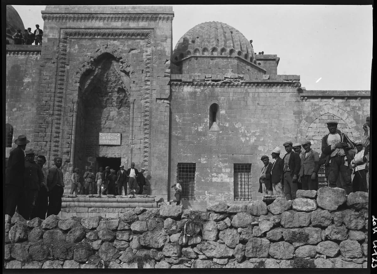 Kasımiye Medresesi — Ana cephe