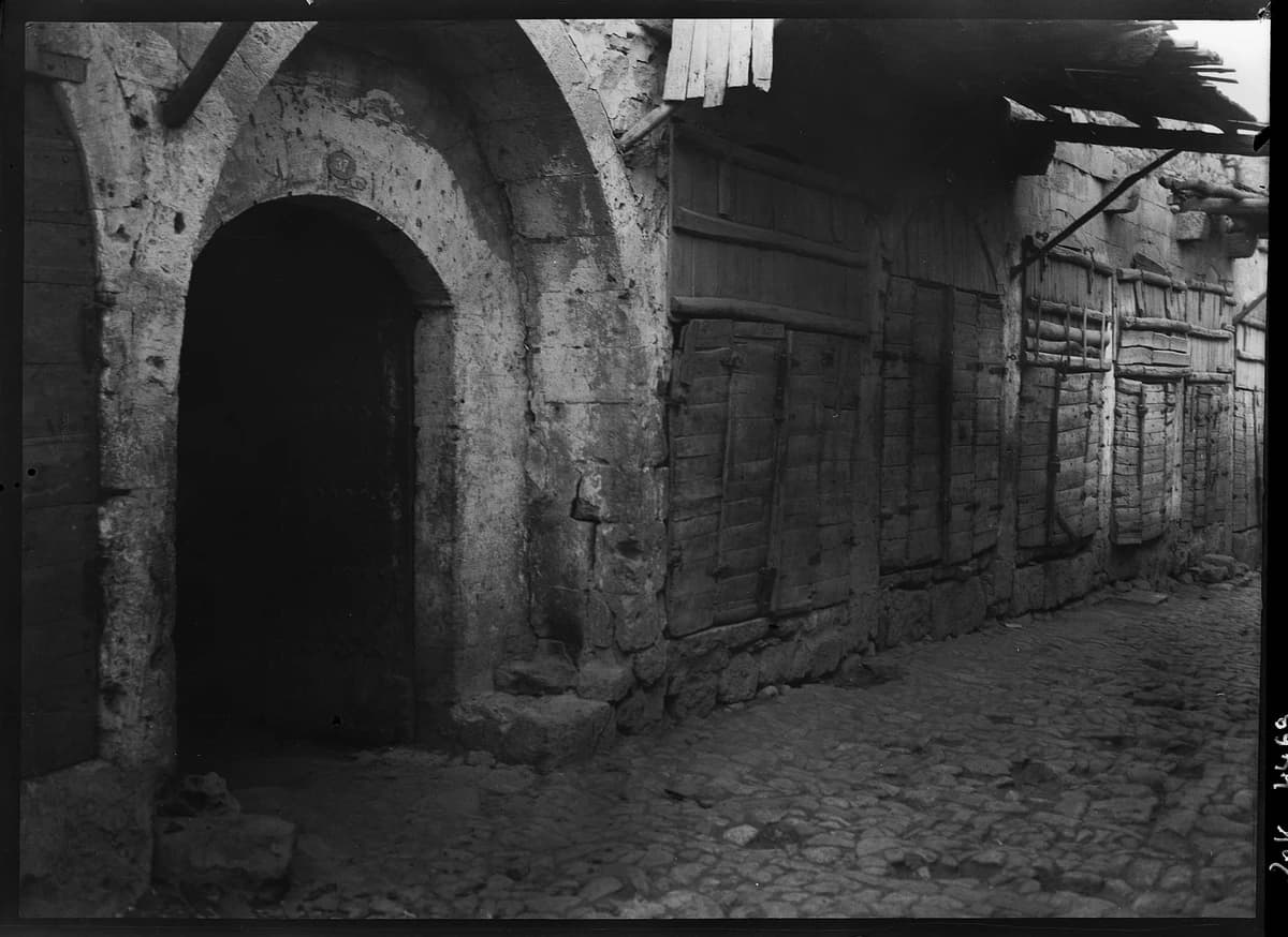 Mardin — Çarşı ara sokağı