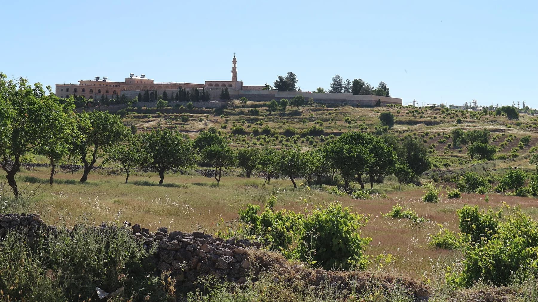 Mor Hobil - Mor Abrohom Manastırı