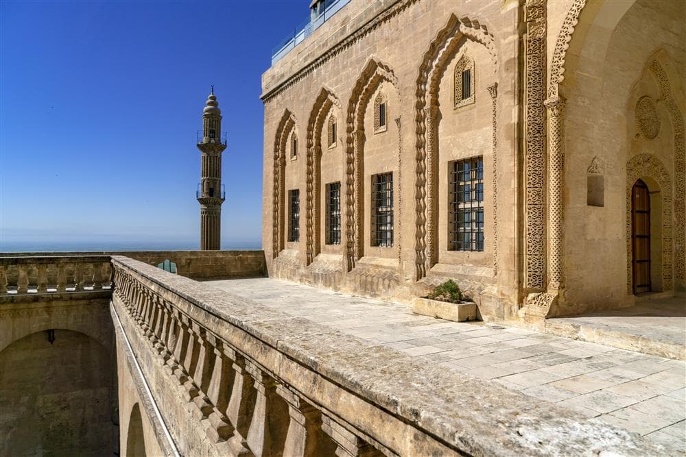 Şatana Ailesi Evi / Eski PTT Binası