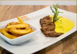 İldo Pastaneleri — Cafe de Paris Soslu Bonfile