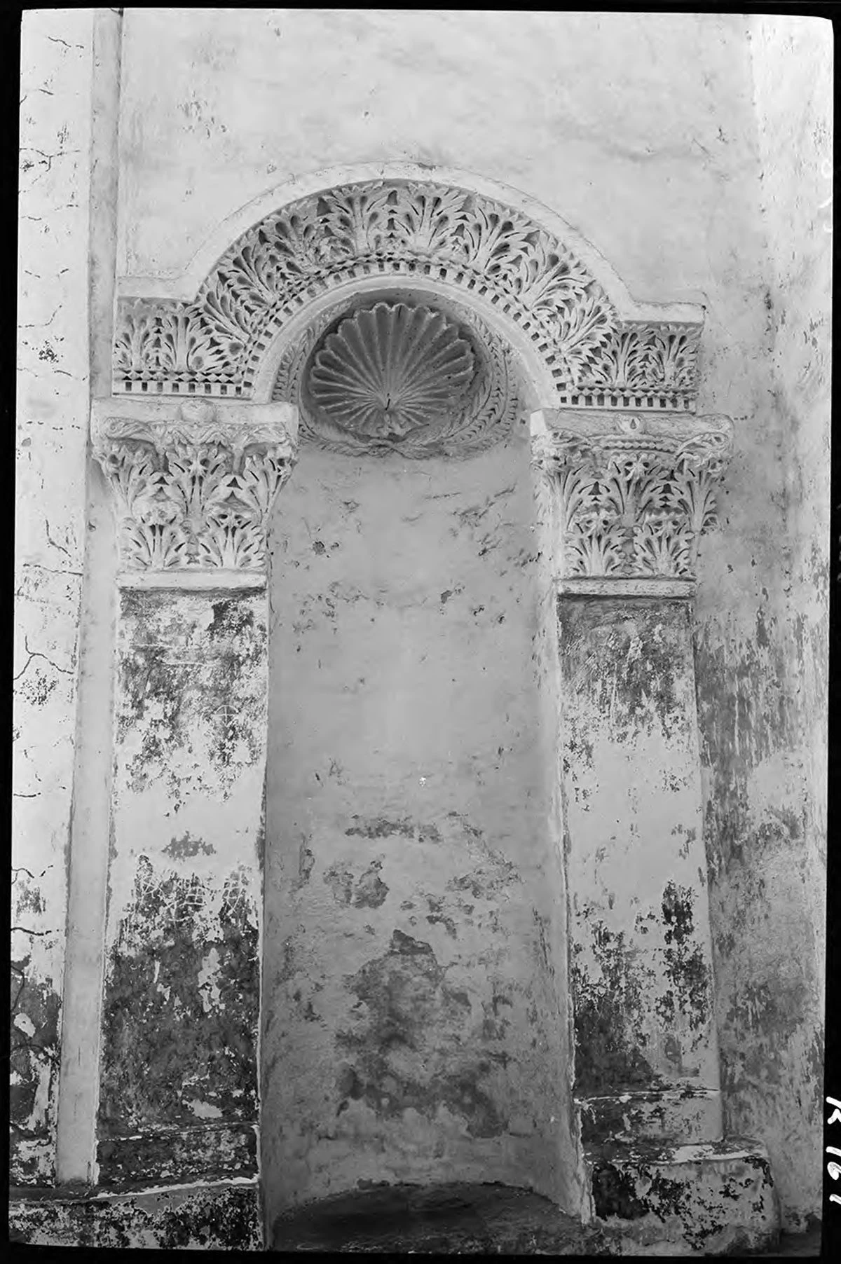 Deyrulzafaran Manastırı — Ana Kilise, İç Mekan, Kuzeybatı Köşesindeki Niş