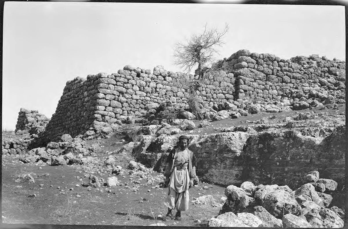 Şehir Surları